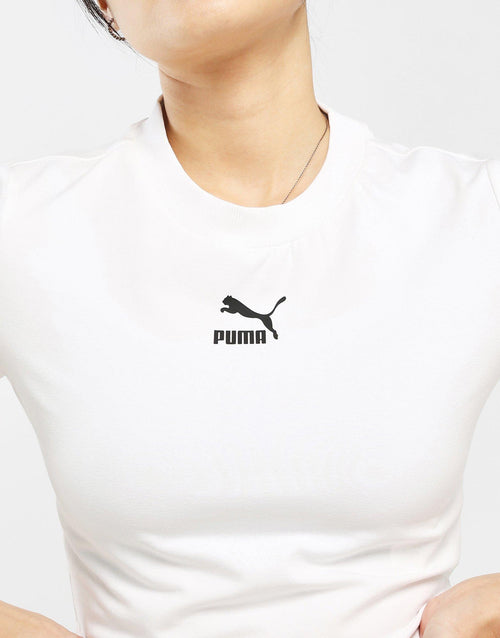 DARE TO Cropped Tee