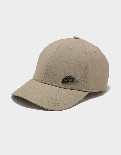 Dri-FIT Club Structured Metal Logo