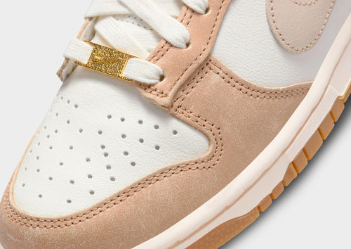 Nike Dunk Low SE