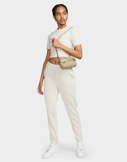 Sportswear Futura Luxe Crossbody (1L)