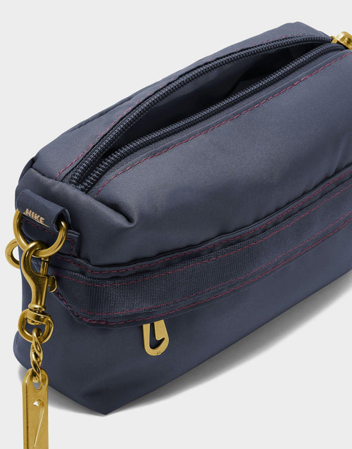 Sportswear Futura Luxe Crossbody (1L)