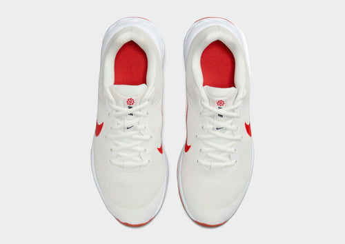 Nike Revolution 6