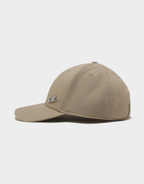 Dri-FIT Club Structured Metal Logo