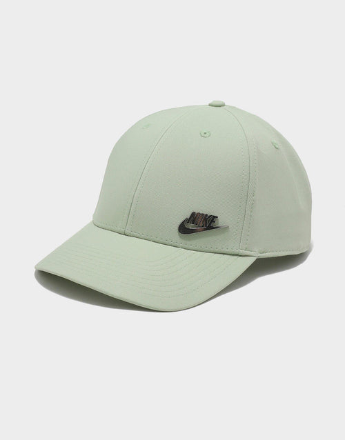 Dri-FIT Club Structured Metal Logo