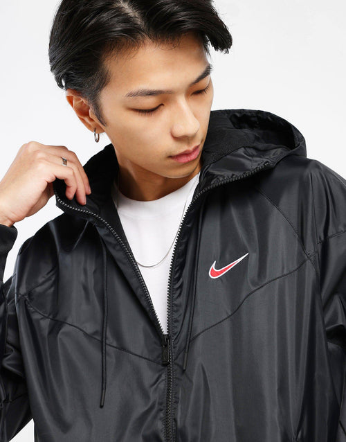 Windrunner Woven Lined Graphic