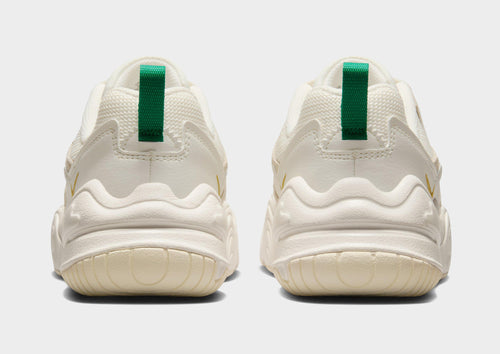 Nike Tech Hera