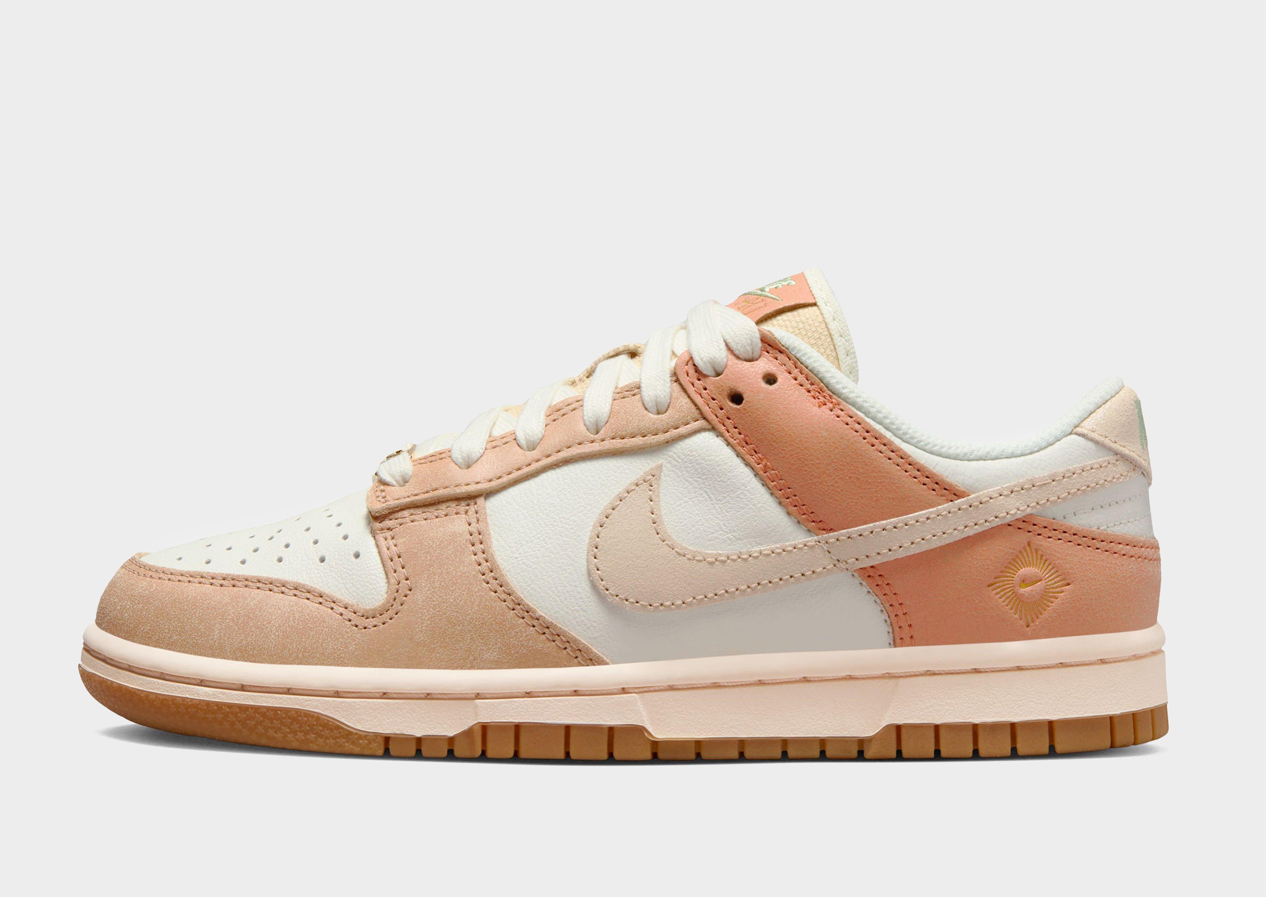 Nike Dunk Low SE