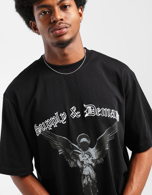 Alverez Tee